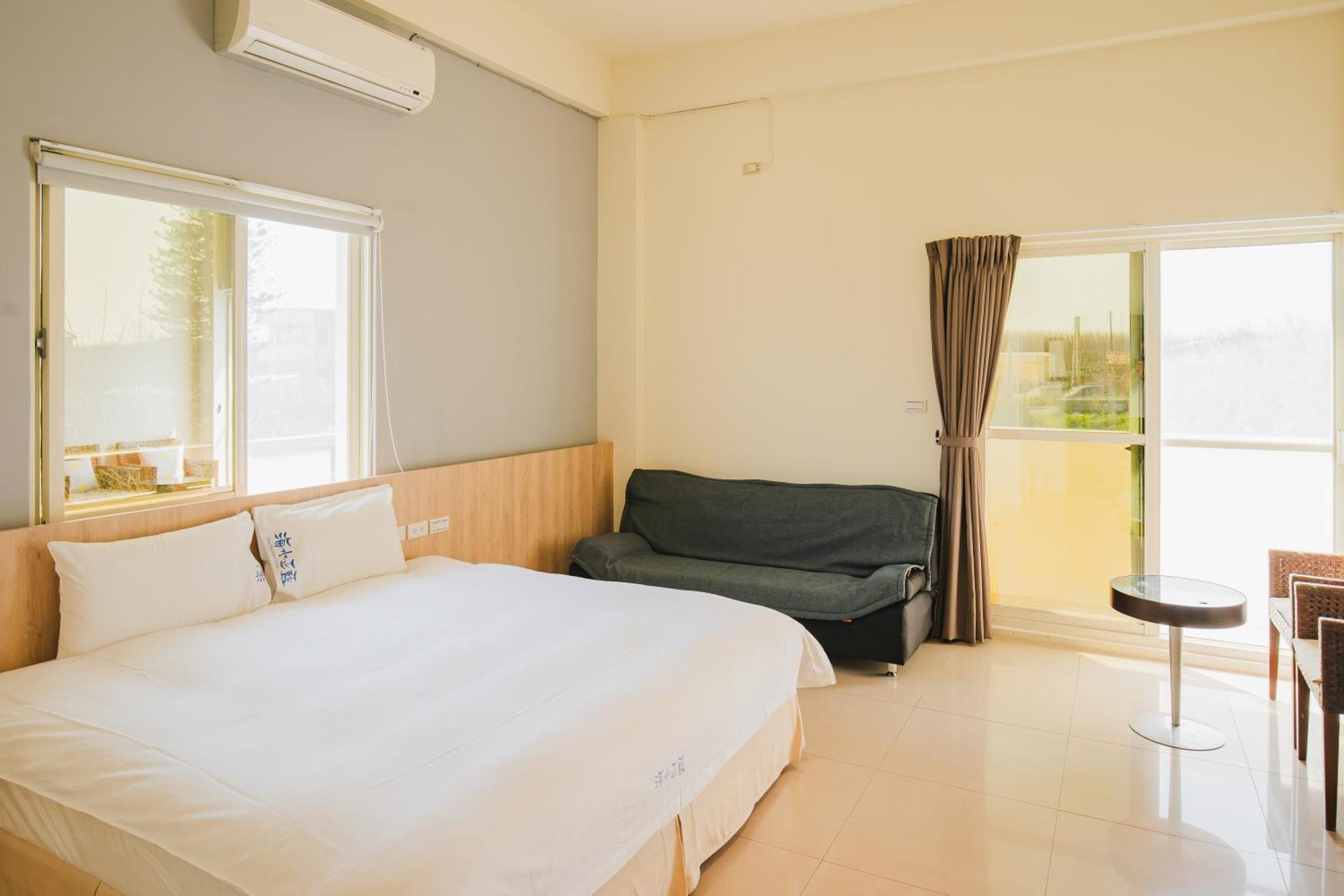 Blue Lagoon Huxi Екстериор снимка